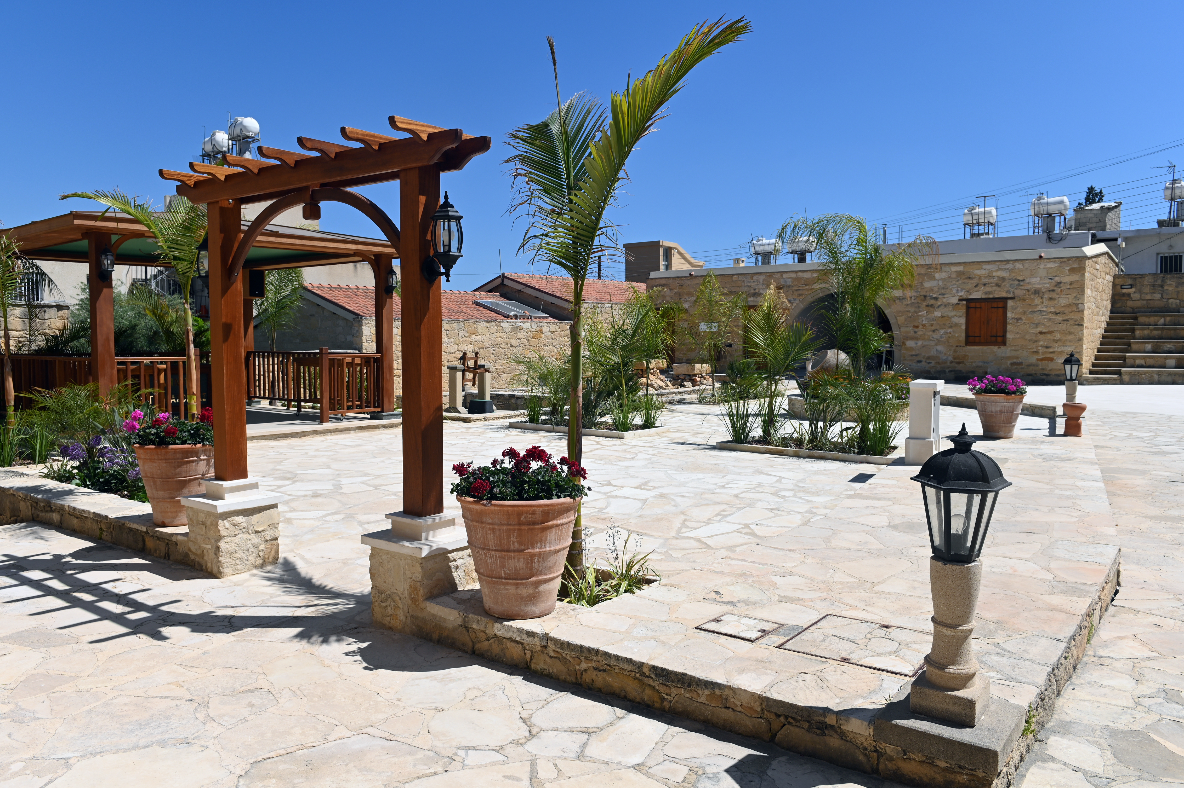 Book your wedding day in Yermasoyia Cultural Center